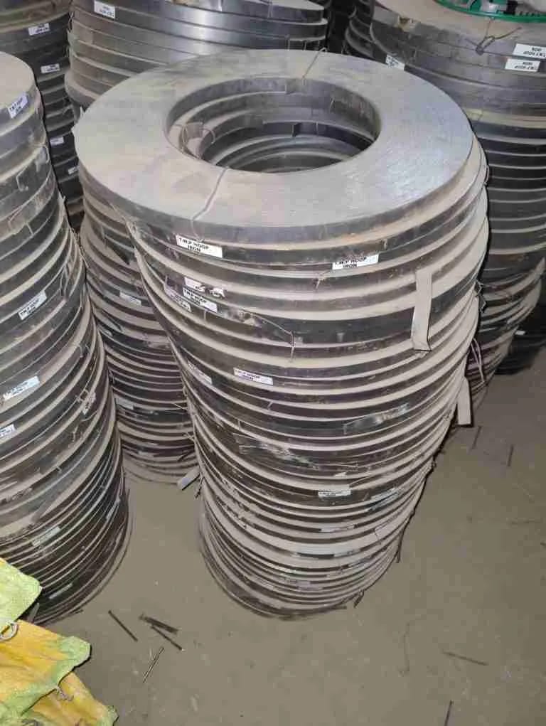 Hoop Iron 16 Gauge